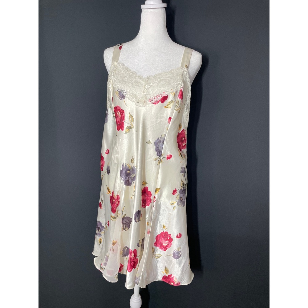 Vintage Gilligan & O'Malley Floral Lace Trim Pajama Slip Fairy Dress Ivory Red M